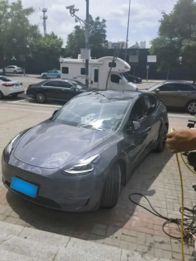 2021 Tesla Model Y BEV 76.8KWH