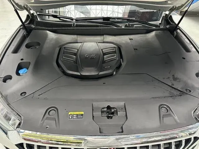 2019 HongQi HS5 2.0T 224HP L4 6AT,autocango,china used car exporter,china ev exporter,chinese used car exporter,chinese used ev exporter