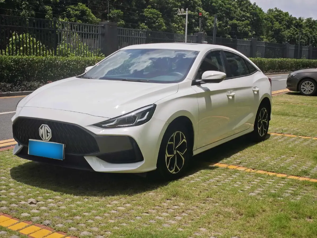 2023 MG 5 1.5L 129HP L4 5MT