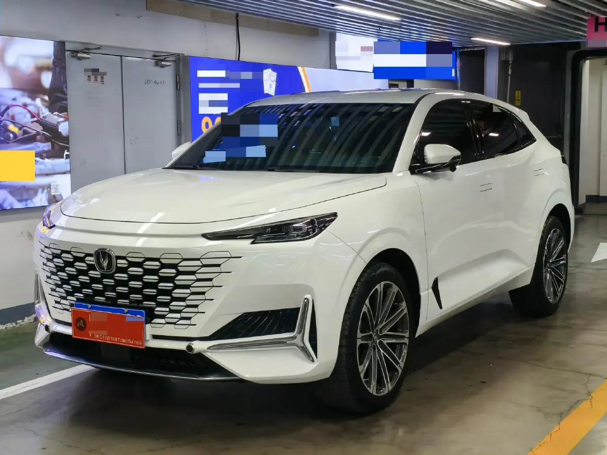 2021 ChangAn UNI-K 2.0T 233HP L4 8AT
