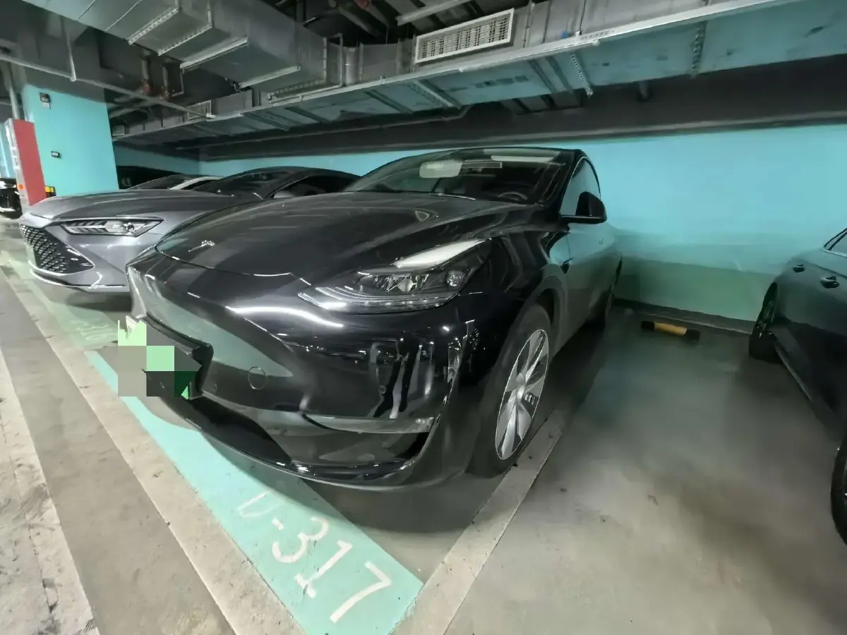 2021 Tesla Model Y BEV 60KWH