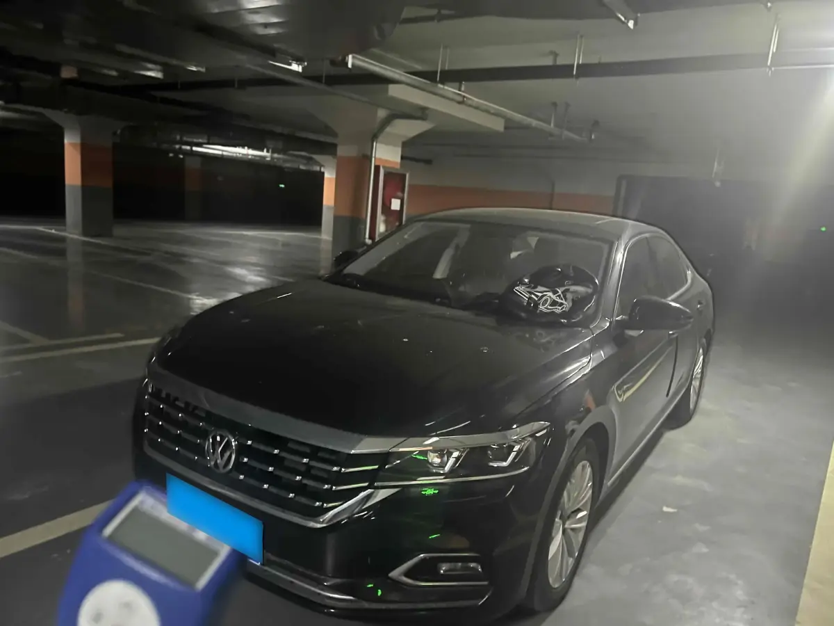 2019 Volkswagen Passat 2.0T 186HP L4 7DCT