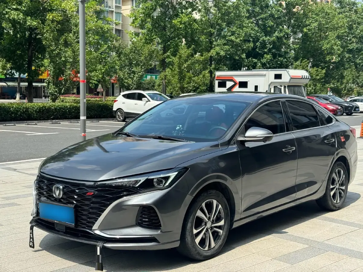 2021 ChangAn Eado 1.4T 160HP L4 7DCT