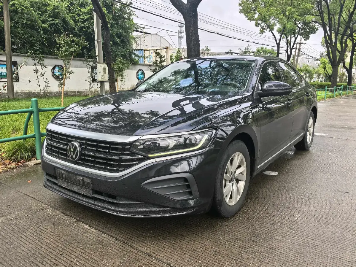 2022 Volkswagen Passat 1.4T 150HP L4 7DCT