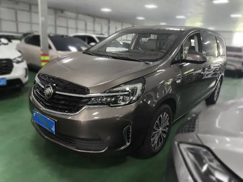 2022 Buick GL8 2.0T 237HP L4 9AT 2022 Buick GL8 2.0T 237HP L4 9AT