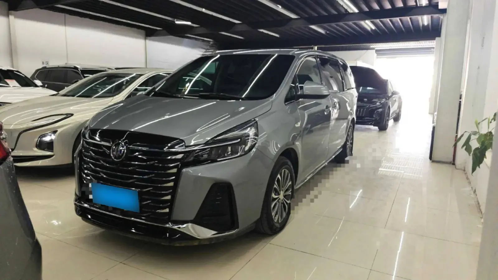 2023 Buick GL8 2.0T 237HP L4 9AT