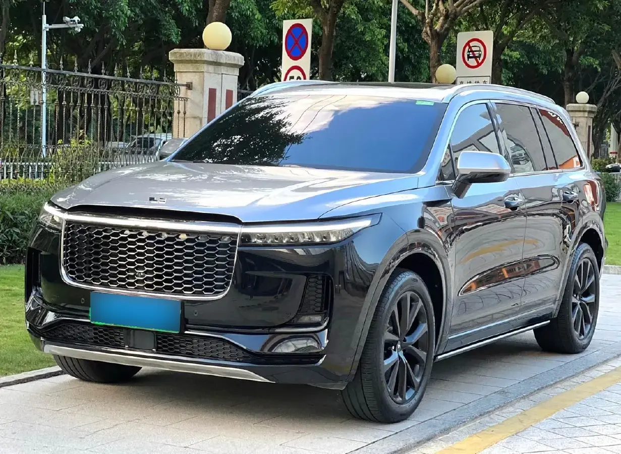 2021 Li ONE Range Extended 131HP REEV 40.5KWH