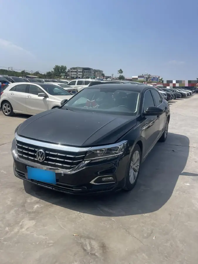 2020 Volkswagen Passat 2.0T 186HP L4 7DCT