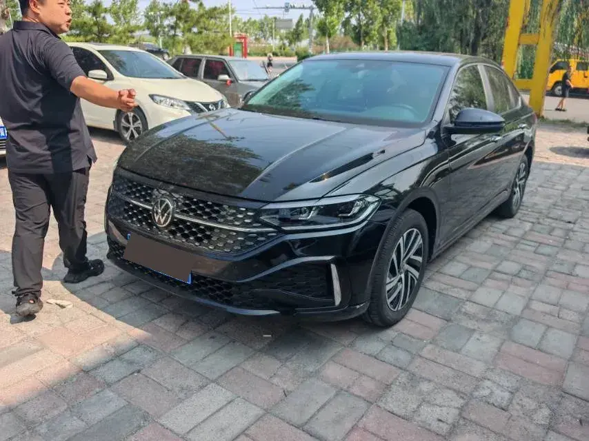 2024 Volkswagen Lavida 1.5L 110HP L4 6AT