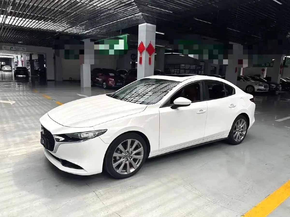 2020 Mazda 3 Axela 2.0L 158HP L4 6AT