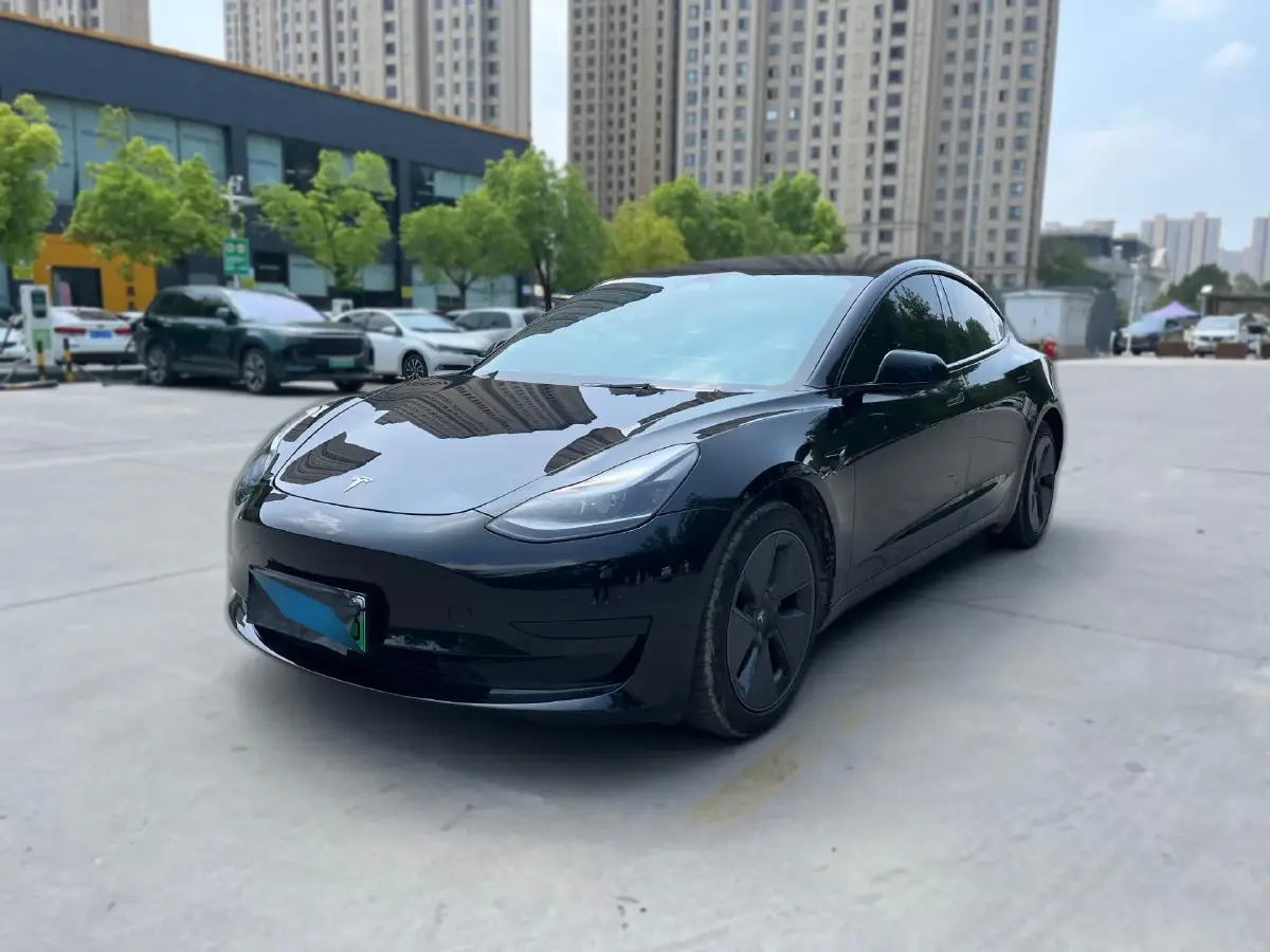 2022 Tesla Model 3 BEV 60KWH