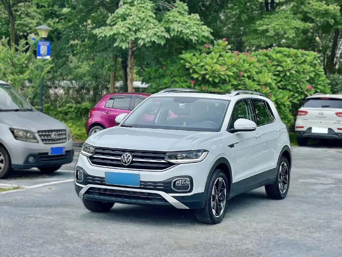 2021 Volkswagen Tacqua 1.5L 113HP L4 6AT