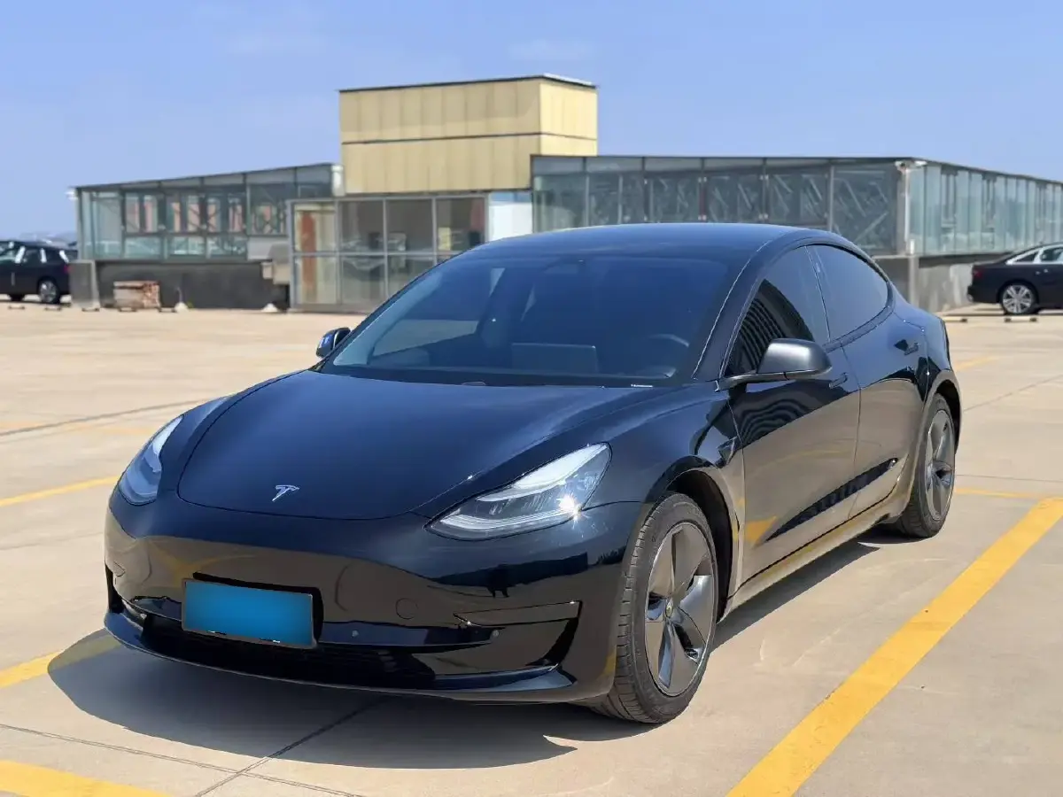 2020 Tesla Model 3 BEV 52KWH