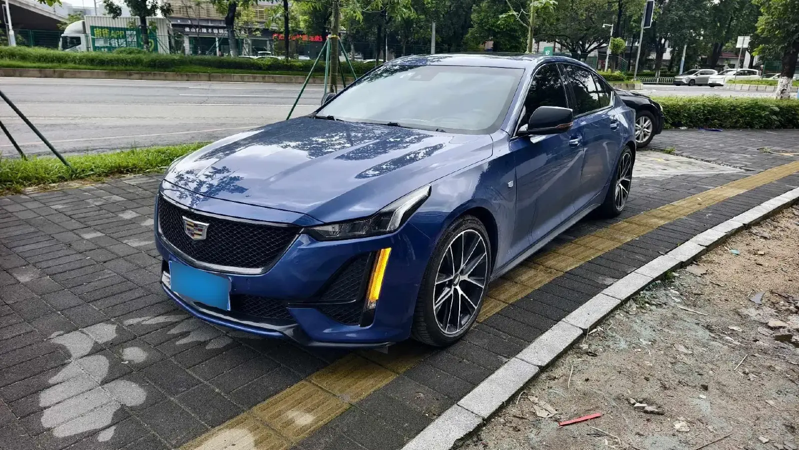 2020 Cadillac CT5 2.0T 241HP L4 10AT