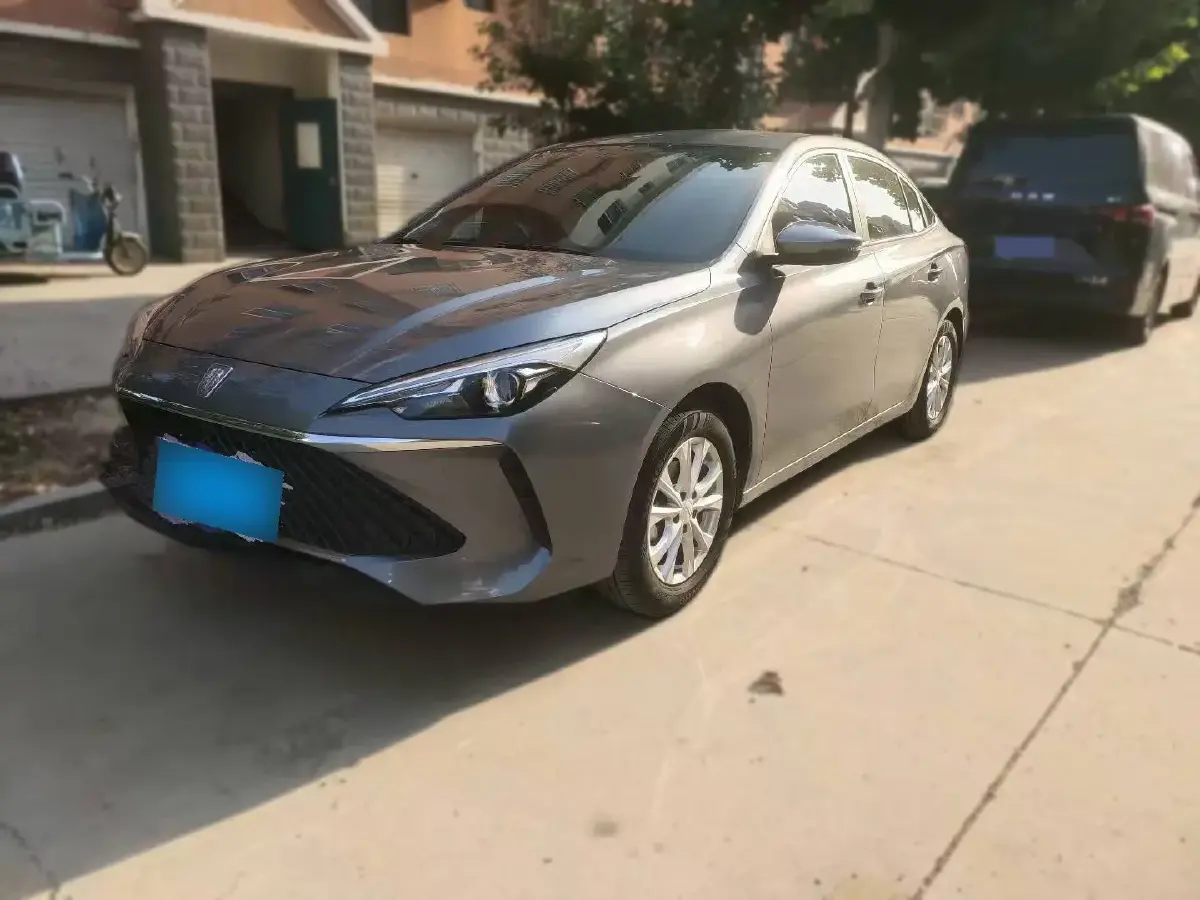 2023 Roewe i5 1.5L 129HP L4 5MT