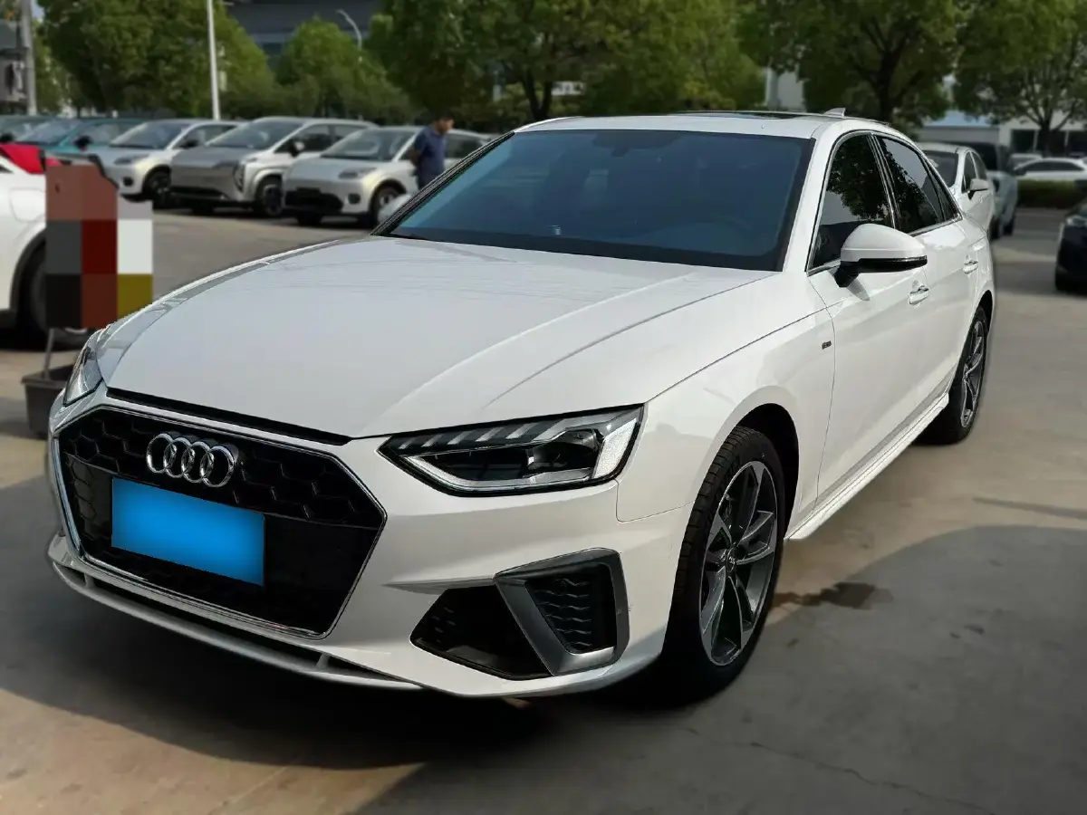 2020 Audi A4L 2.0T 150HP L4 7DCT