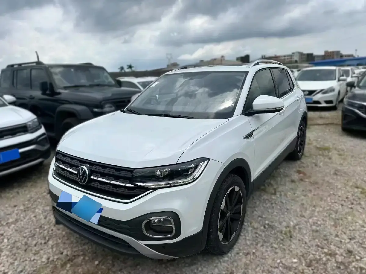 2023 Volkswagen Tacqua 1.2T 116HP L4 7DCT