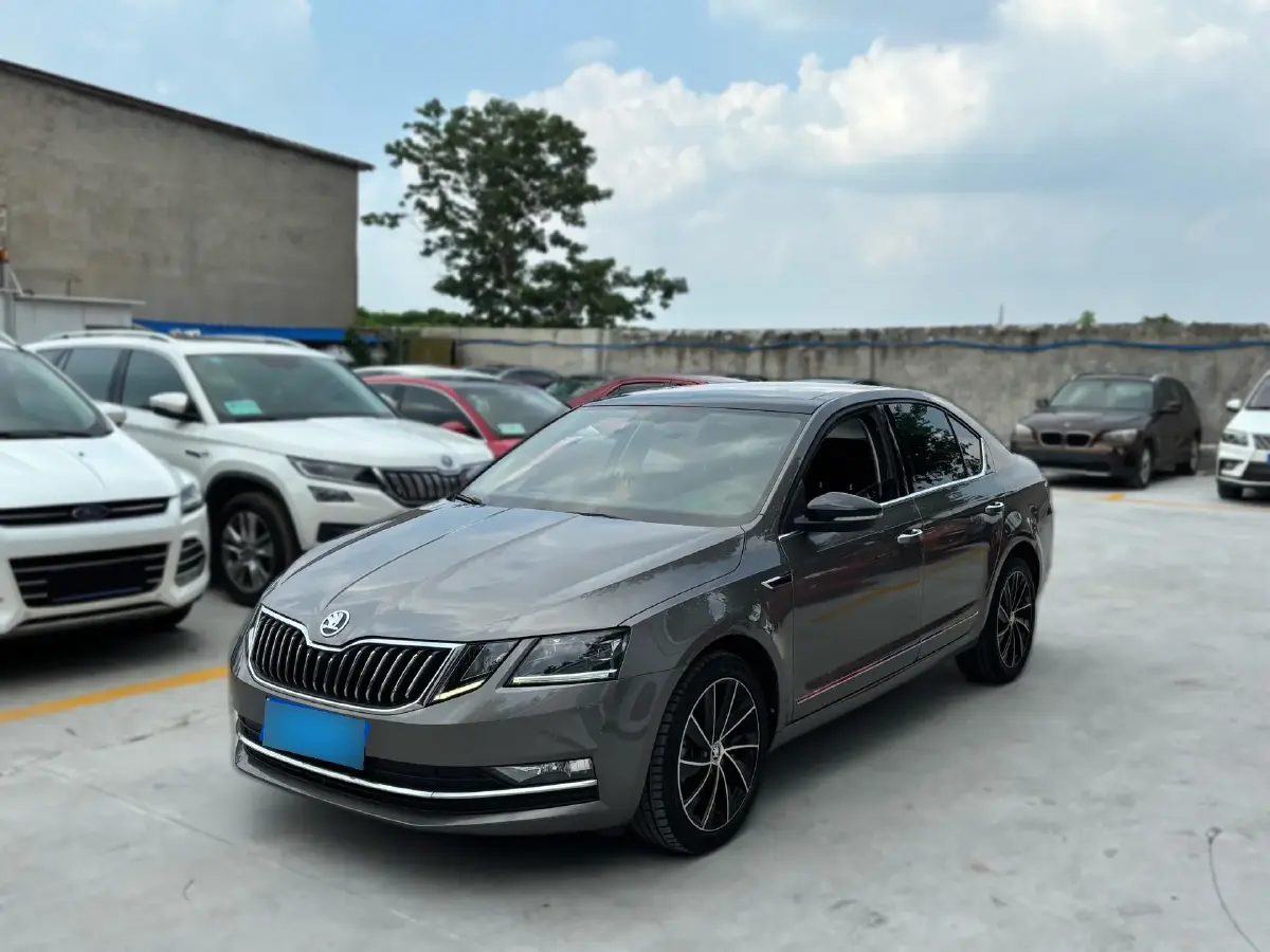 2019 Skoda Octavia 1.4T 150HP L4 7DCT