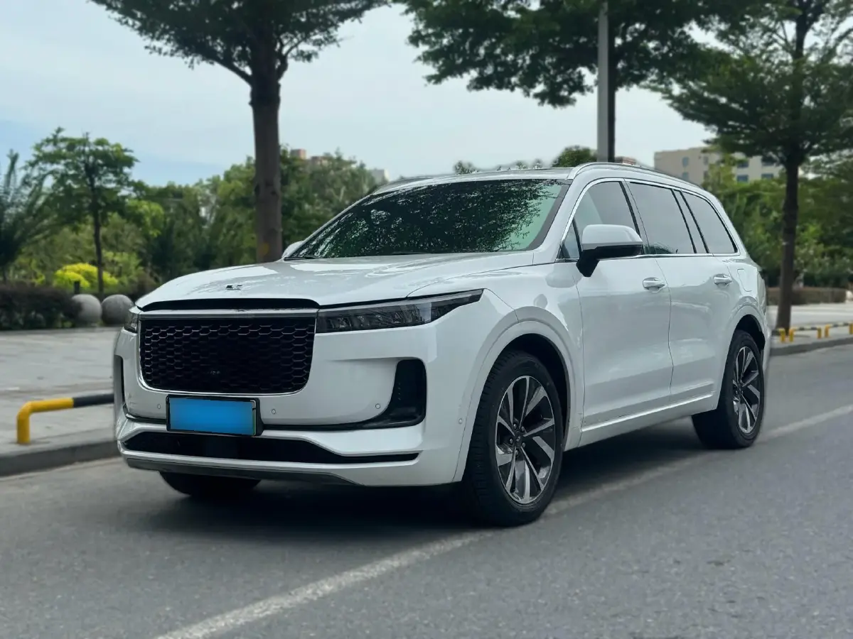 2021 Li ONE Range Extended 131HP REEV 40.5KWH