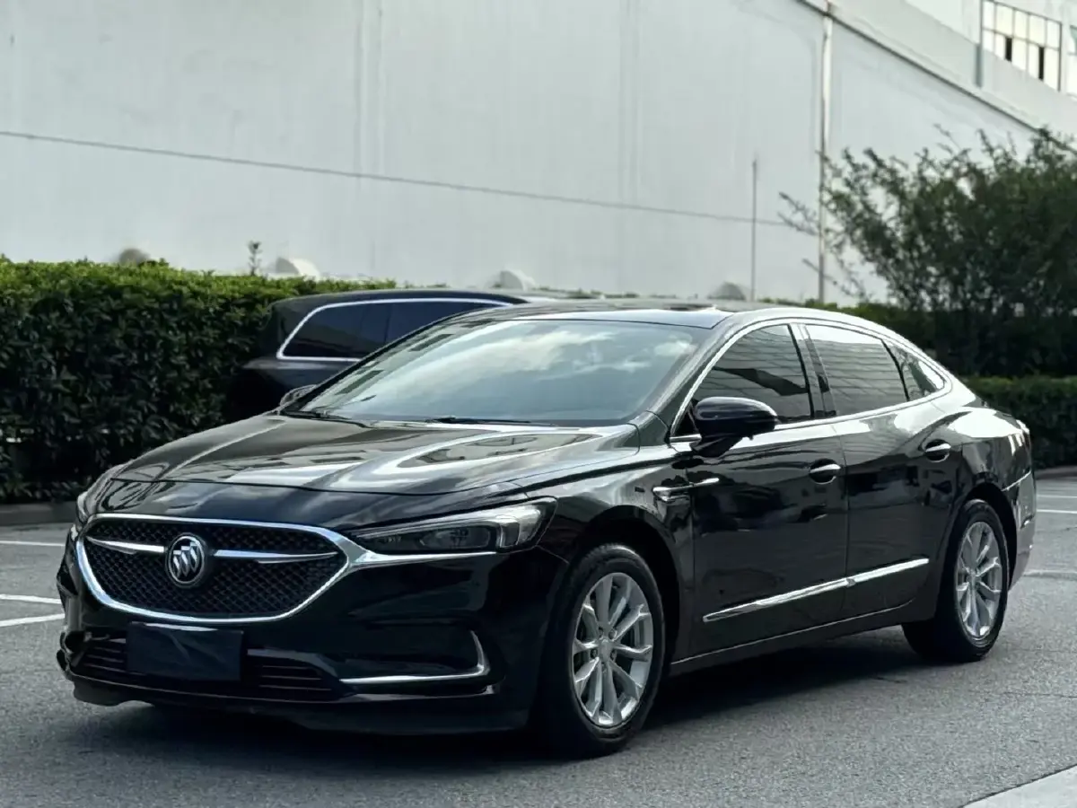 2021 Buick Larcosse 1.5T 169HP L4 9AT