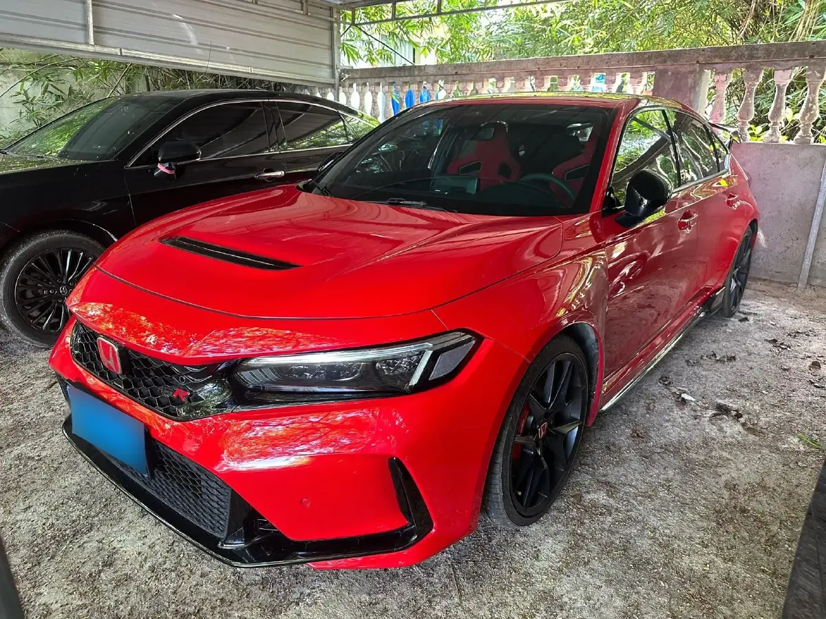 2023 Honda Civic 2.0T 300HP L4 6MT
