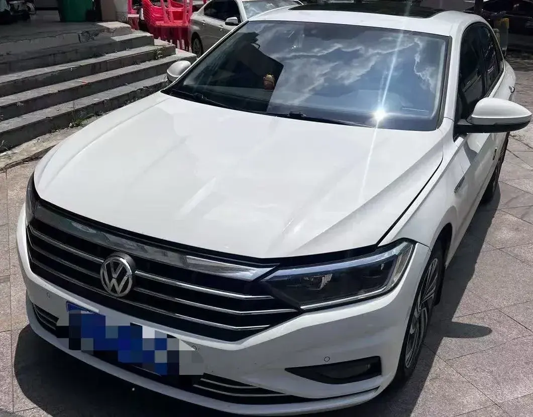 2021 Volkswagen Sagitar 1.4T 150HP L4 7DCT