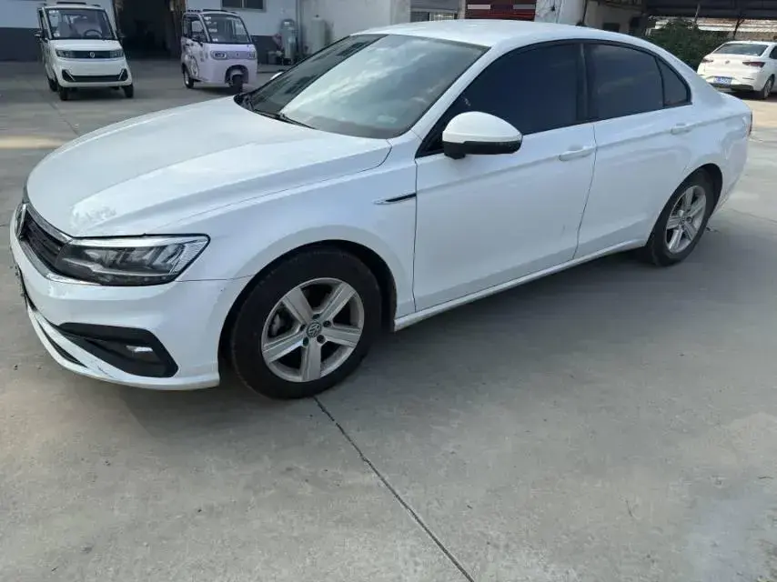 2019 Volkswagen Lamando 1.4T 131HP L4 7DCT