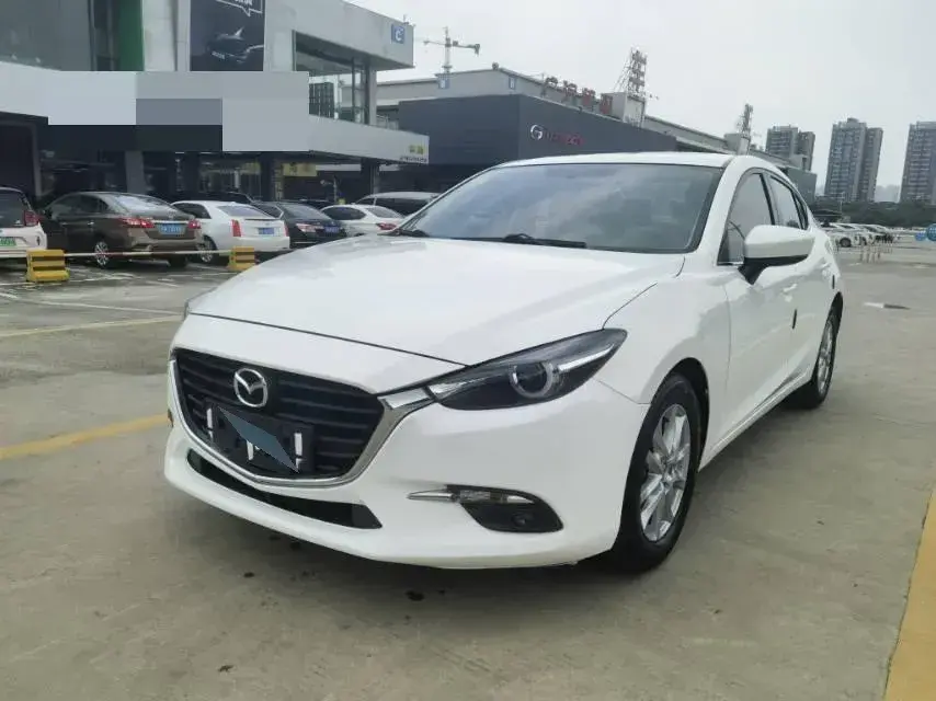 2017 Mazda 3 Axela 1.5L 117HP L4 6AT