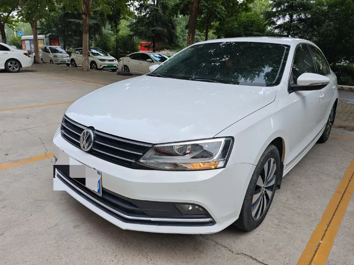 2018 Volkswagen Sagitar 1.6L 110HP L4 6AT