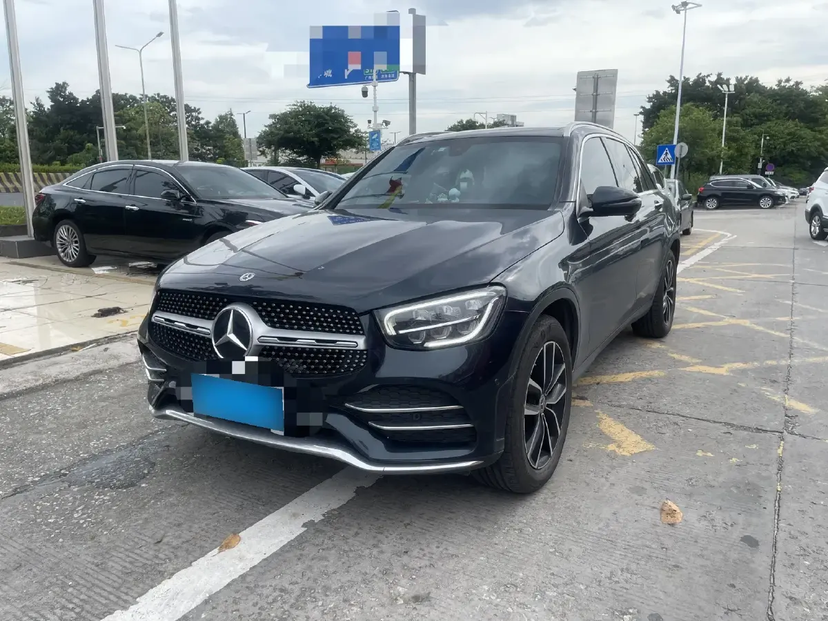 2022 Mercedes-Benz GLC Class 2.0T 197HP L4 9AT