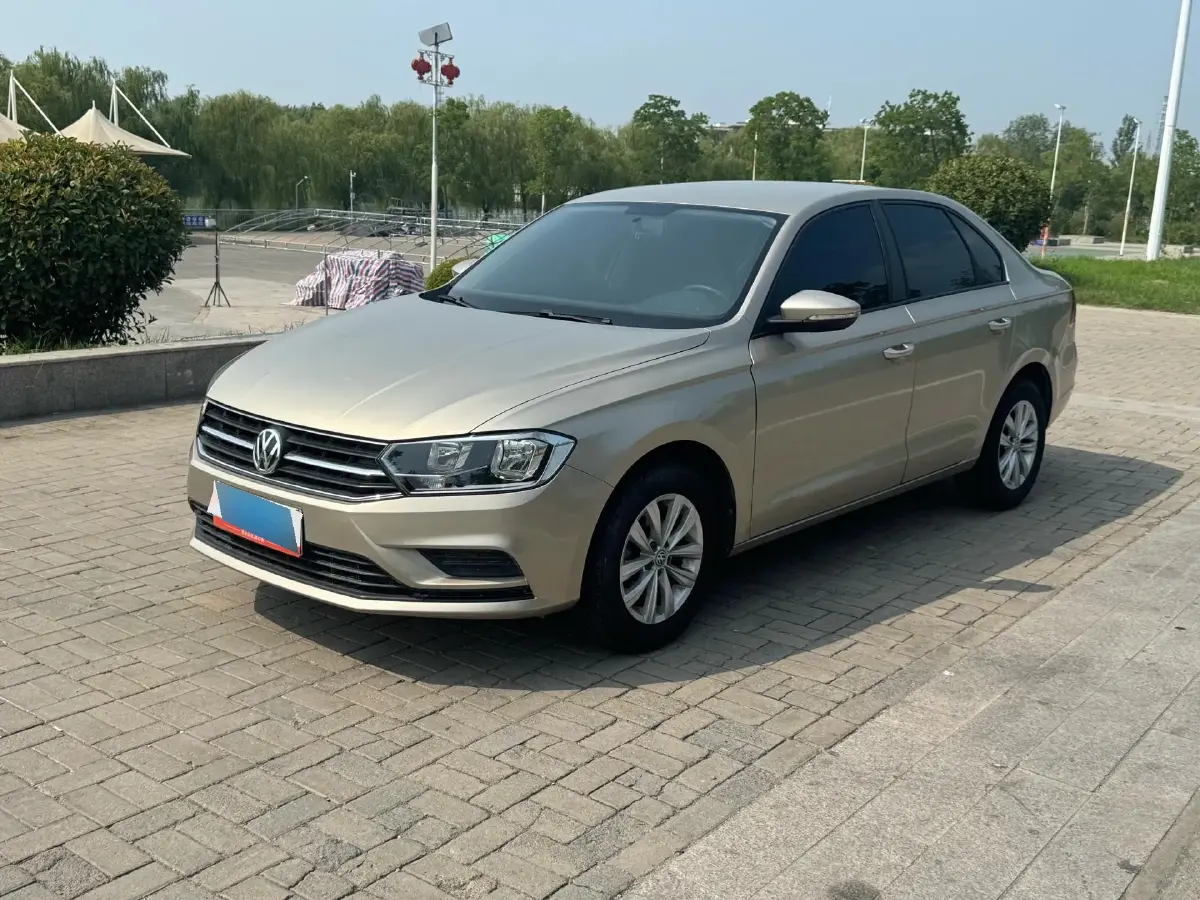 2018 Volkswagen Bora 1.5L 110HP L4 5MT