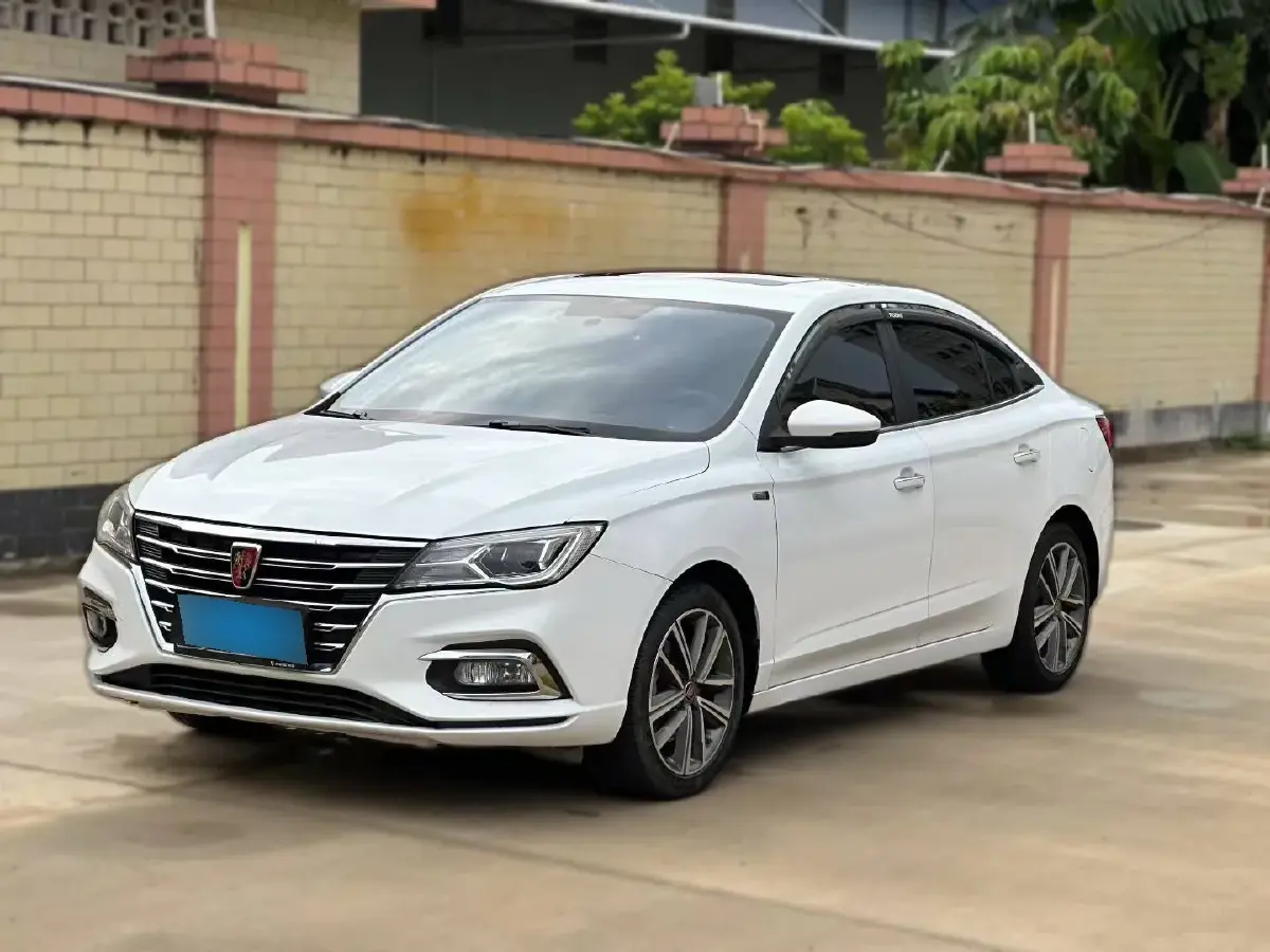 2019 Roewe i5 1.5T 169HP L4 7DCT