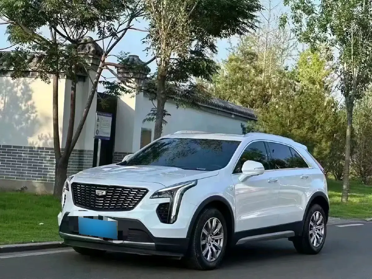 2021 Cadillac XT4 2.0T 237HP L4 9AT