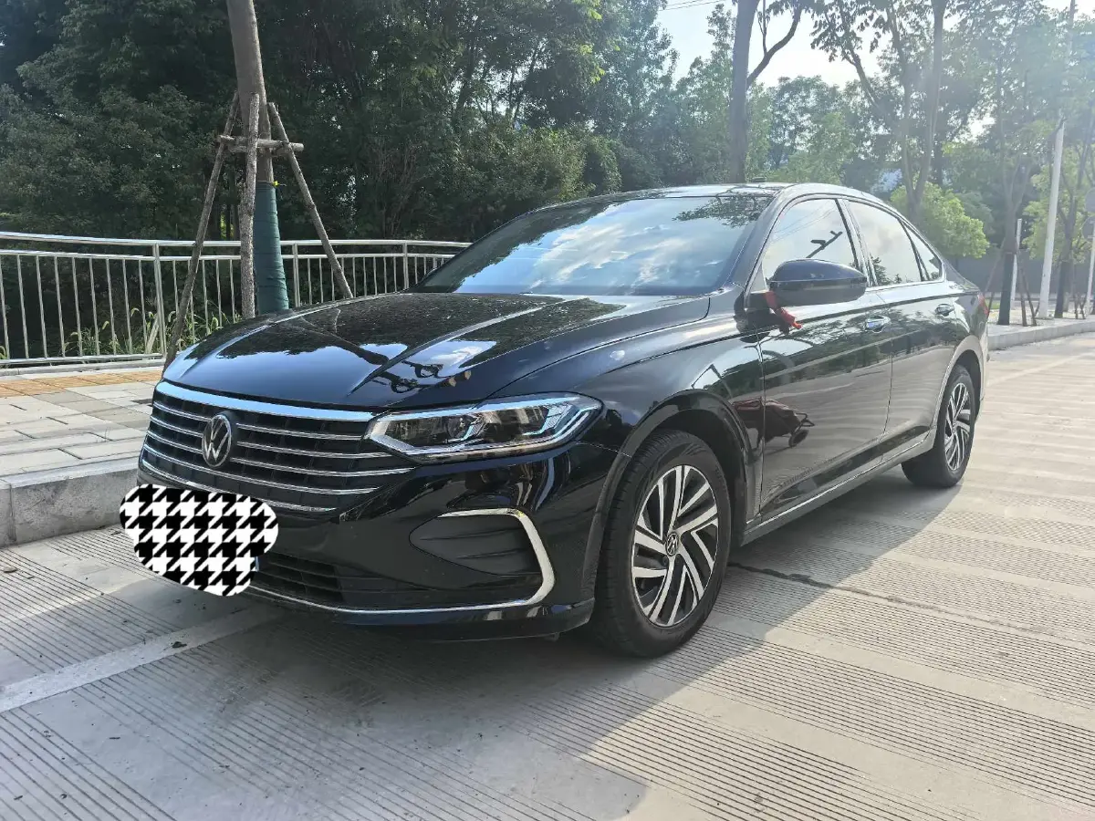 2023 Volkswagen Lavida 1.5L 113HP L4 6AT