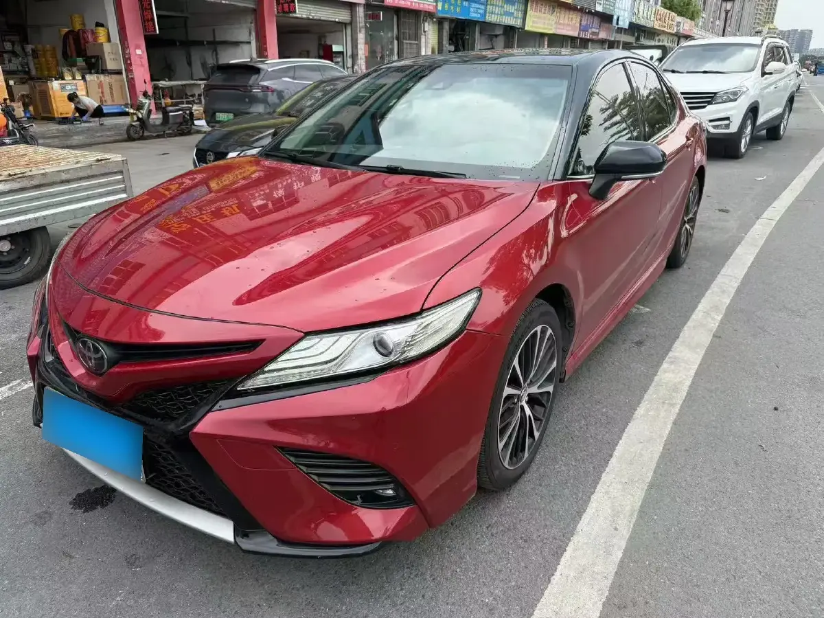 2018 Toyota Camry 2.0L 169HP L4 6AT
