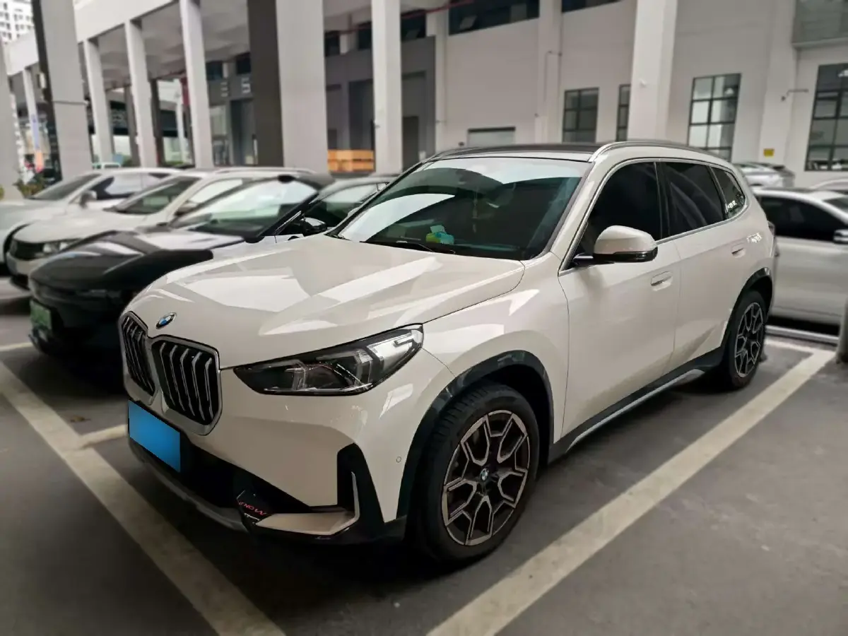 2023 BMW X1 2.0T 204HP L4 7DCT
