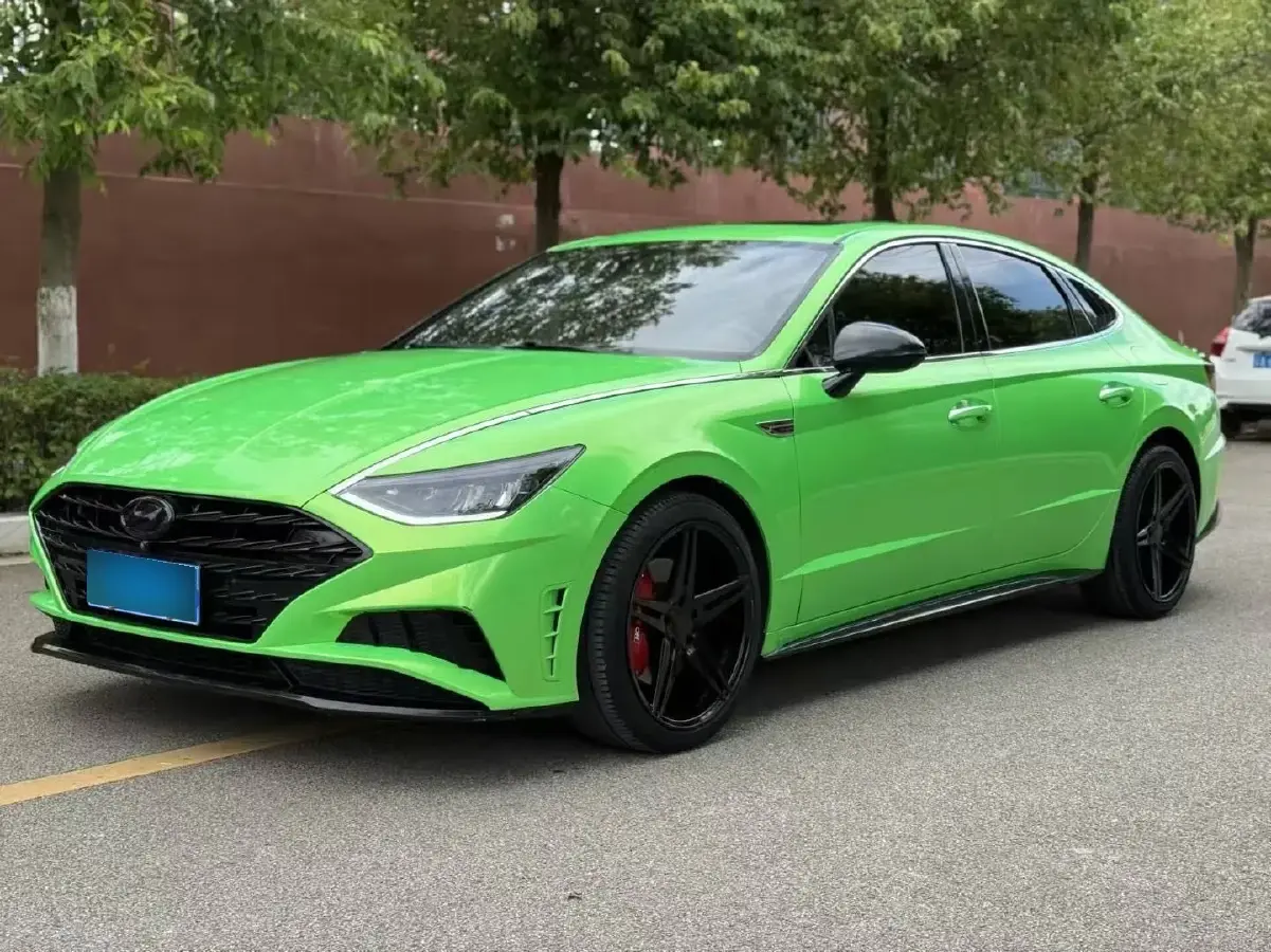 2020 Hyundai Sonata 2.0T 240HP L4 8AT