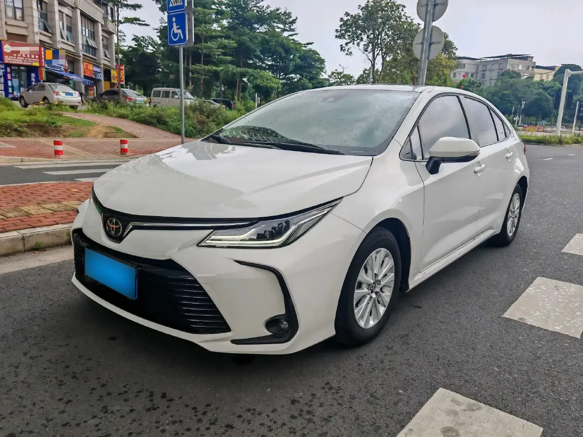 2021 Toyota Corolla 1.5L 121HP L3 CVT