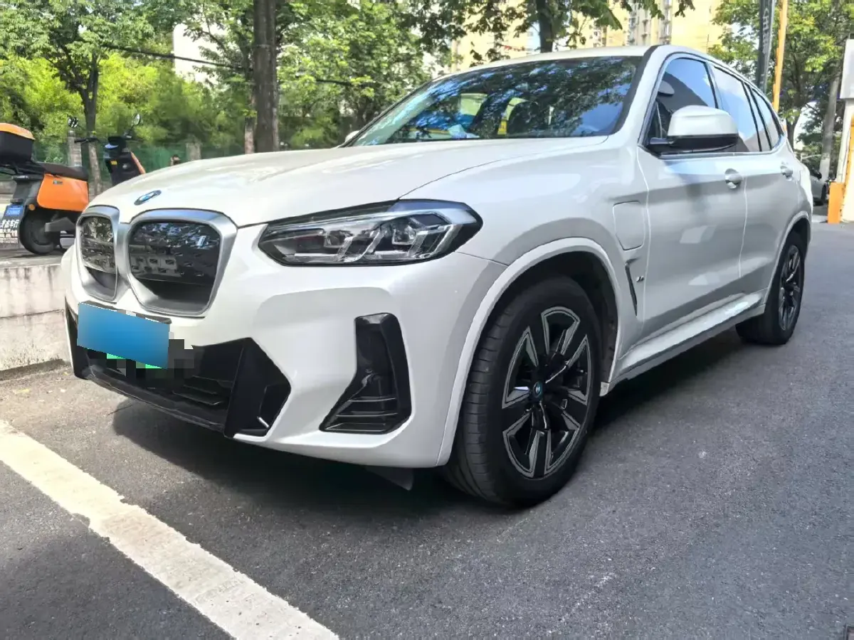 2022 BMW iX3 BEV 80KWH