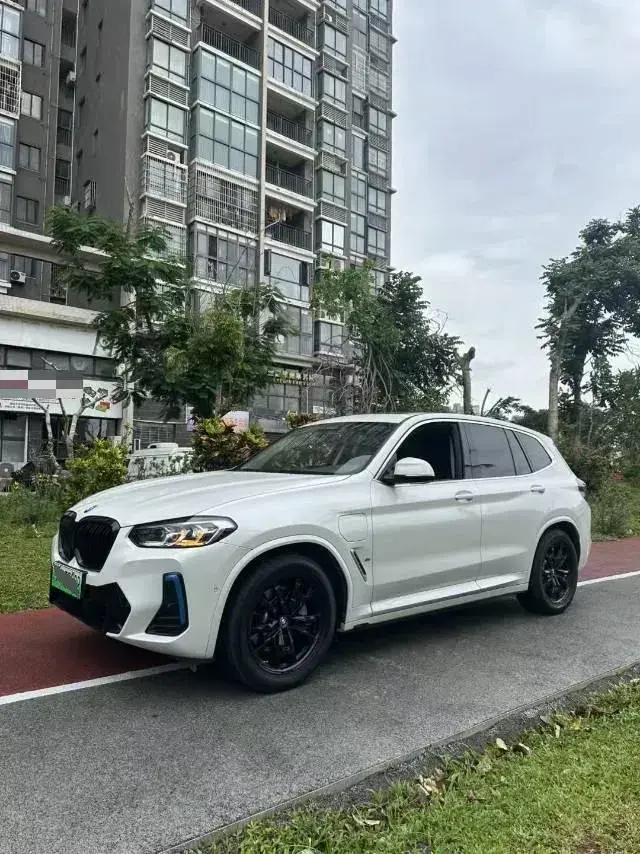 2022 BMW iX3 BEV 80KWH