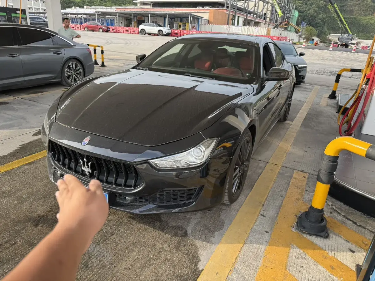 2019 Maserati Ghibli 3.0T 350HP V6 8AT
