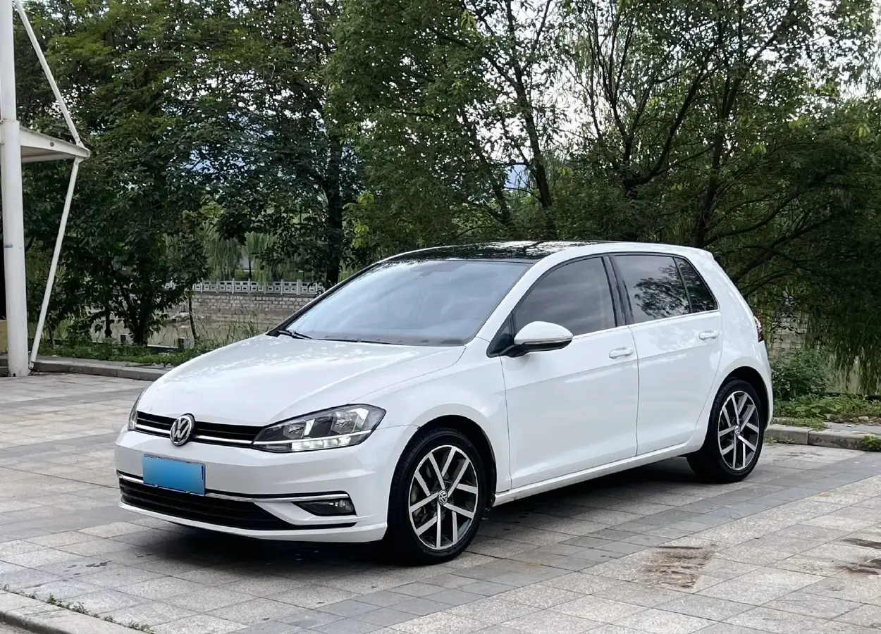 2018 Volkswagen Golf 1.4T 131HP L4 7DCT