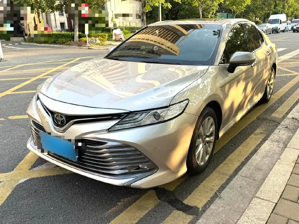 2019 Toyota Camry 2.0L 178HP L4 CVT