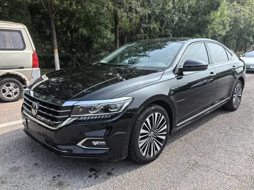 2020 Volkswagen Passat 2.0T 186HP L4 7DCT