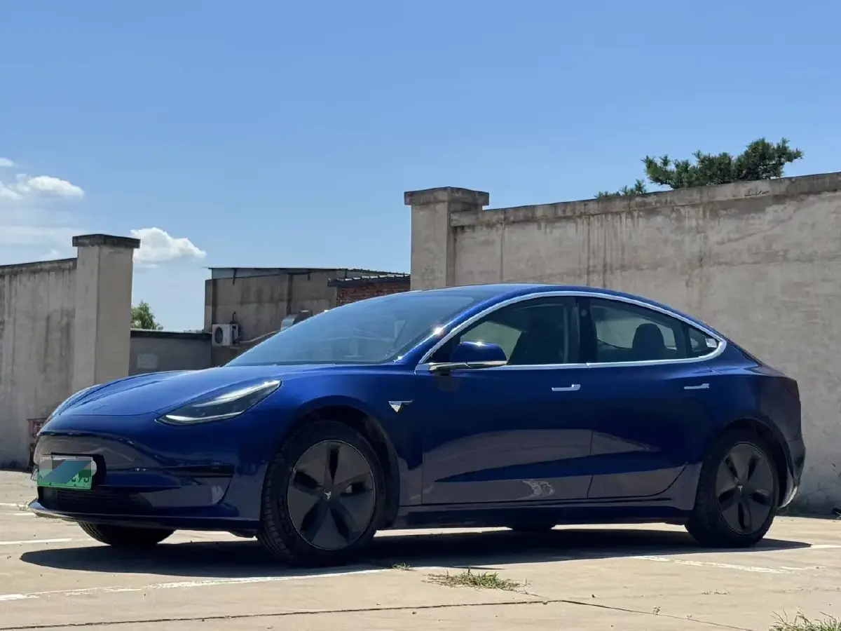 2020 Tesla Model 3 BEV 52KWH