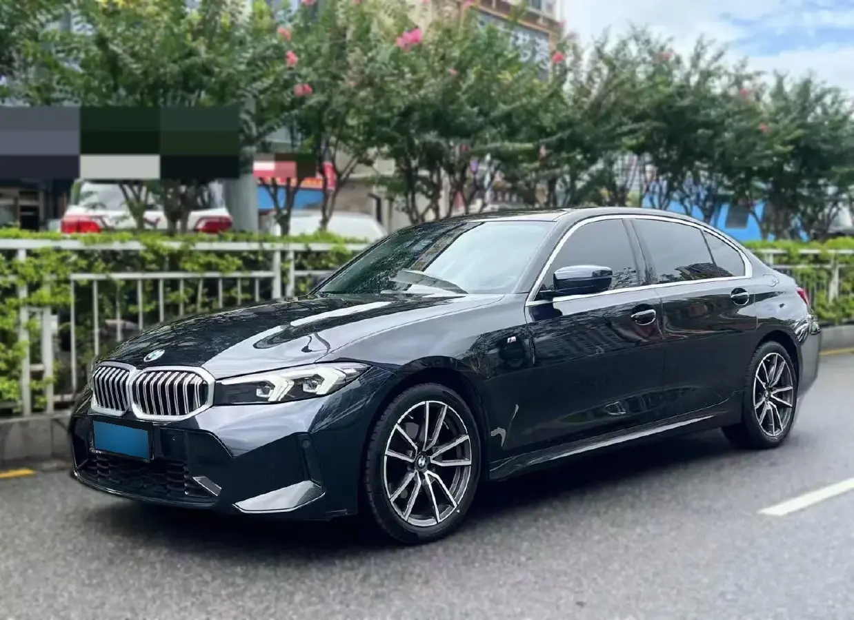 2024 BMW 3 Series 2.0T 156HP L4 8AT