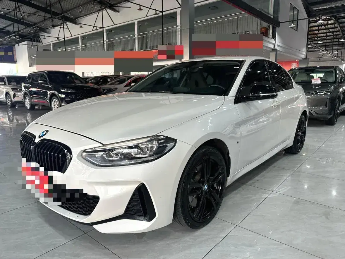 2022 BMW 1 Series 2.0T 192HP L4 7DCT