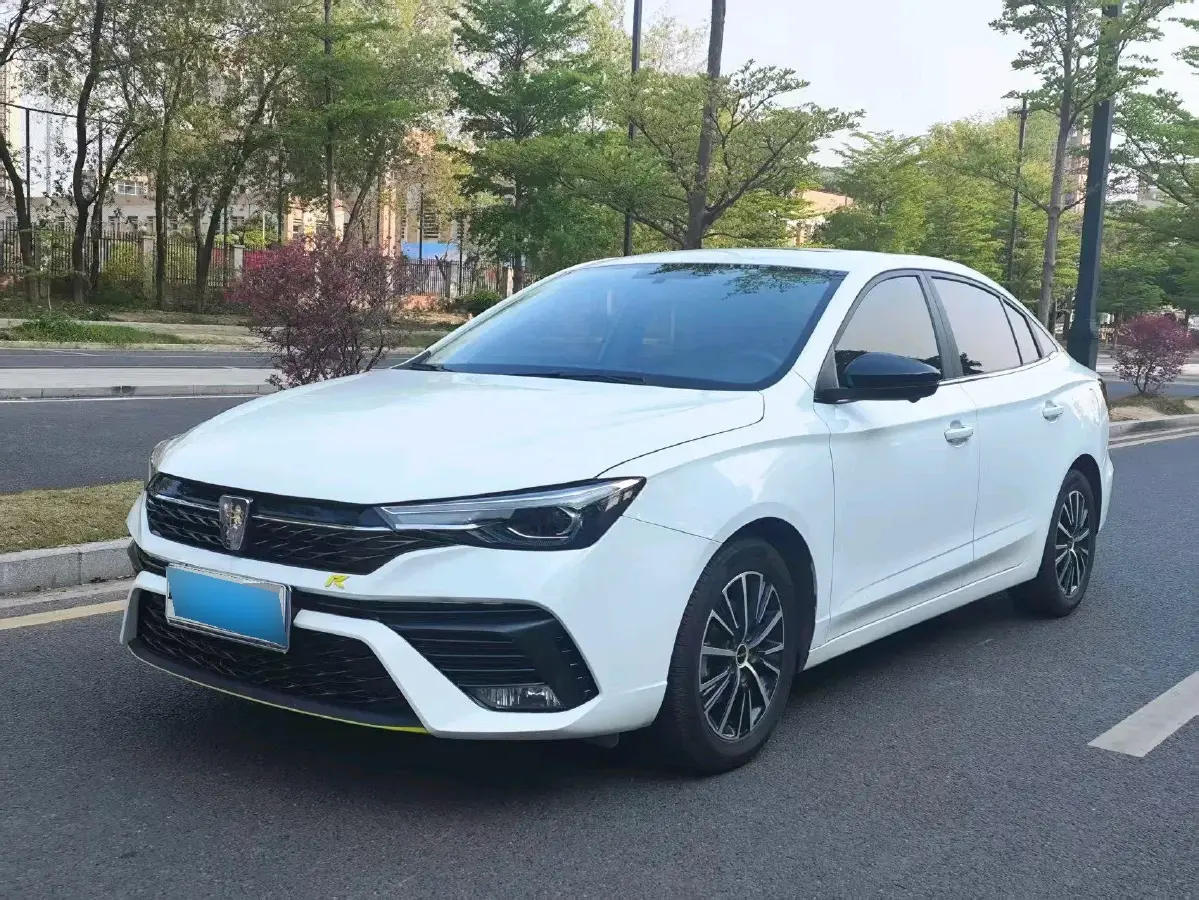 2021 Roewe i5 1.5L 120HP L4 CVT