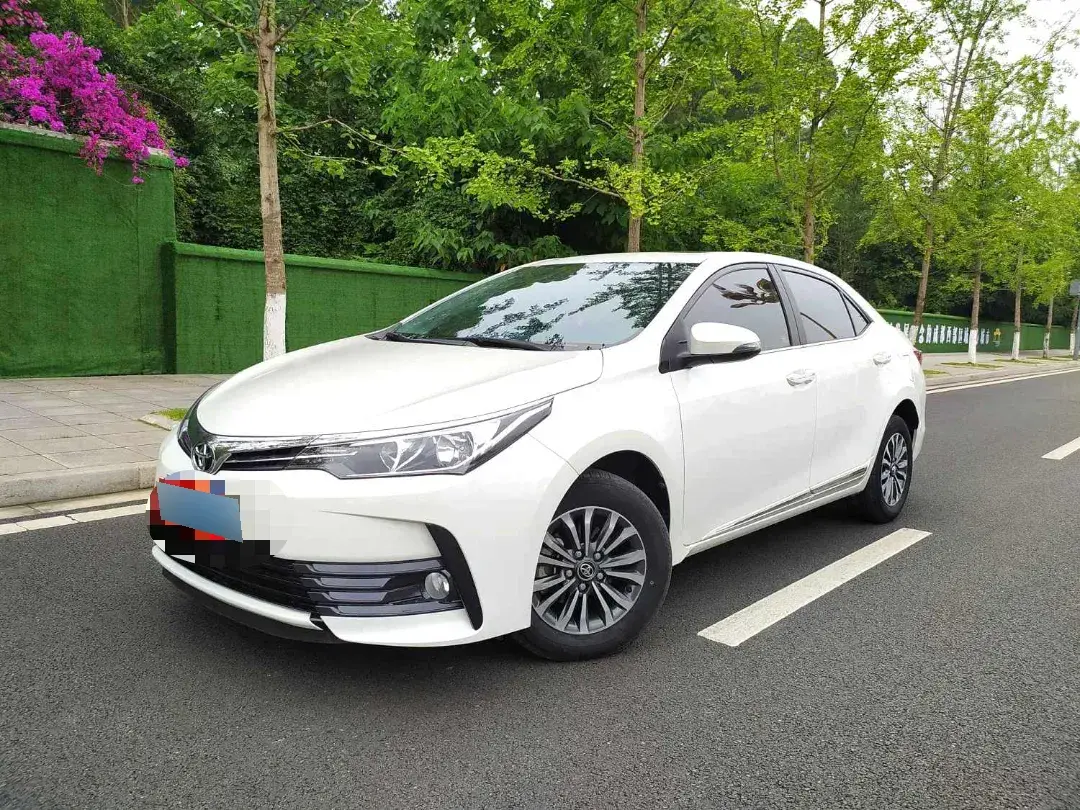 2018 Toyota Corolla 1.2T 116HP L4 CVT