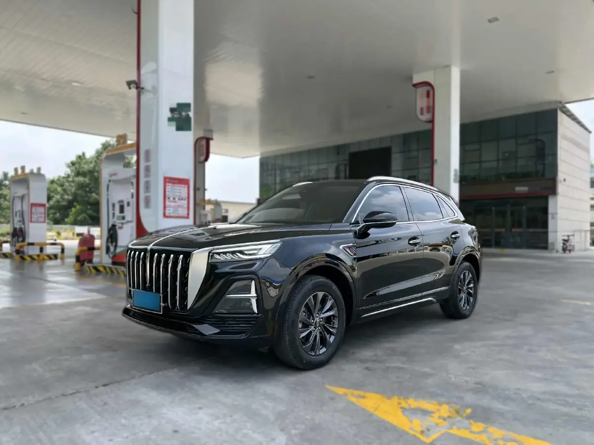 2023 HongQi HS5 2.0T 252HP L4 8AT